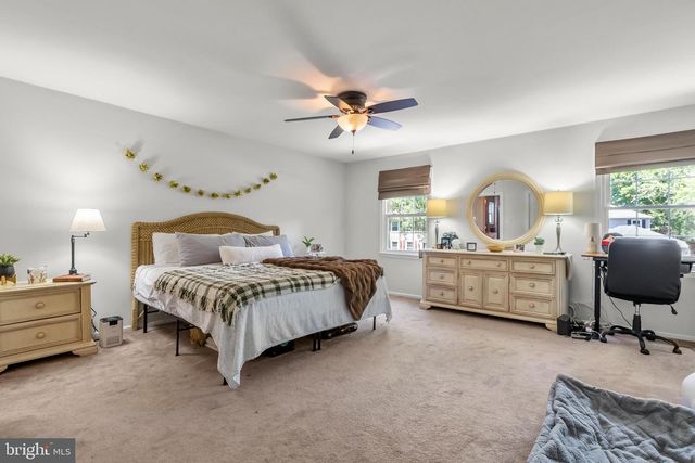 12 LINKS WAY, Marlton, NJ 08053