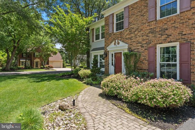 12 LINKS WAY, Marlton, NJ 08053