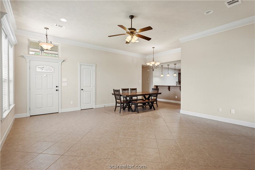 1815 Lakeshore Circle, College Station, TX 77845 — photo 5