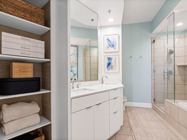 717 S Riverside Dr Apt 307, Memphis, TN 38103