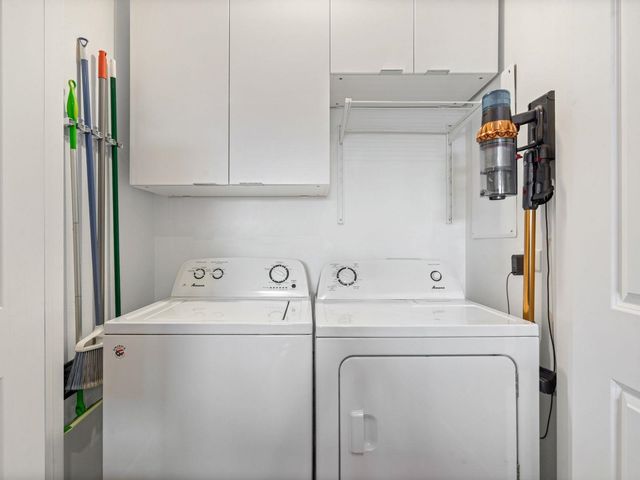 717 S Riverside Dr Apt 307, Memphis, TN 38103