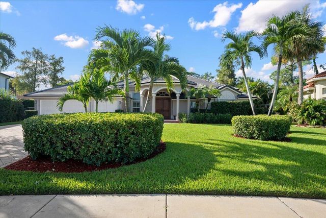15522 Cypress Park Drive, Wellington, FL 33414