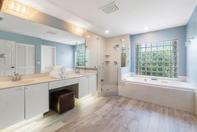 15522 Cypress Park Drive, Wellington, FL 33414