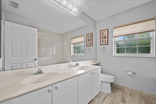 15522 Cypress Park Drive, Wellington, FL 33414