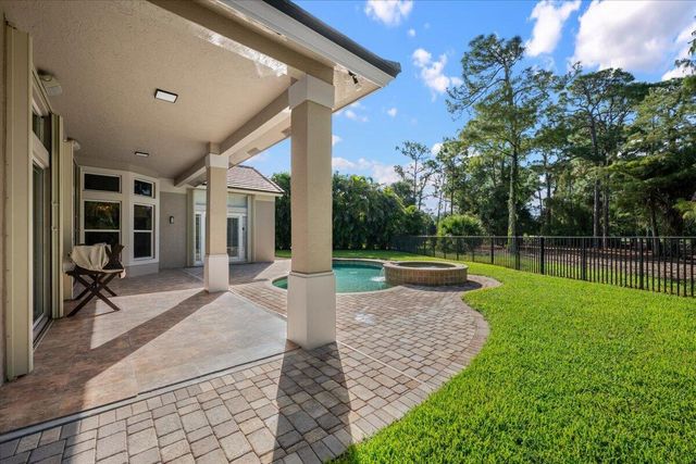 15522 Cypress Park Drive, Wellington, FL 33414