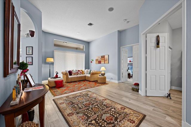 15522 Cypress Park Drive, Wellington, FL 33414