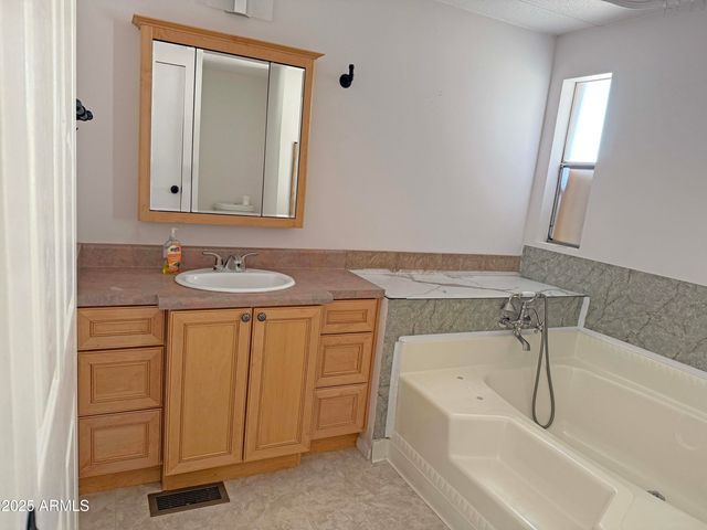 4715 N DRIFTING SANDS Road, Rimrock, AZ 86335