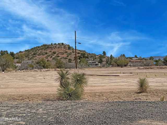 4715 N DRIFTING SANDS Road, Rimrock, AZ 86335