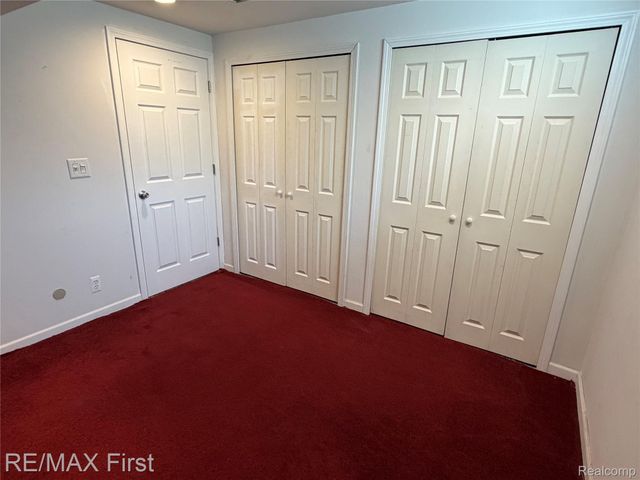2830 Hessel Avenue, Rochester Hills, MI 48307