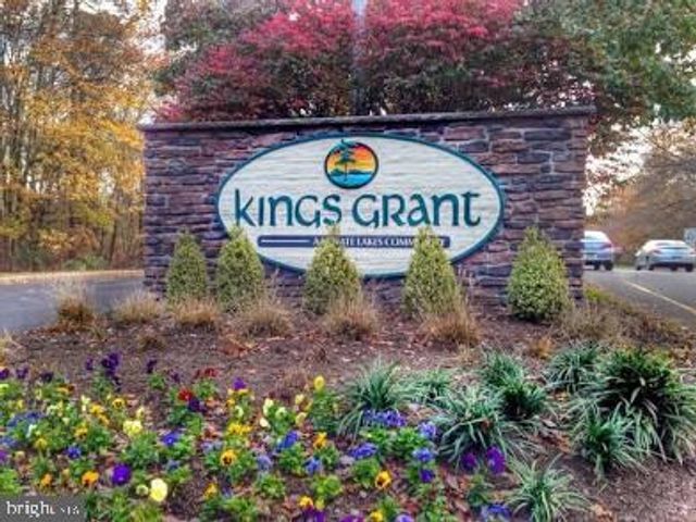 9 CRANBERRY CT, Marlton, NJ 08053