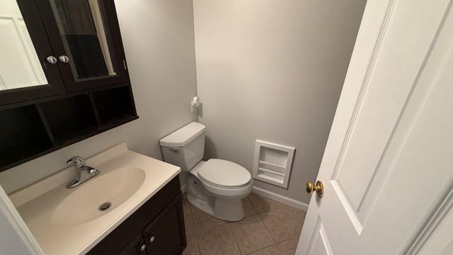 9 CRANBERRY CT, Marlton, NJ 08053