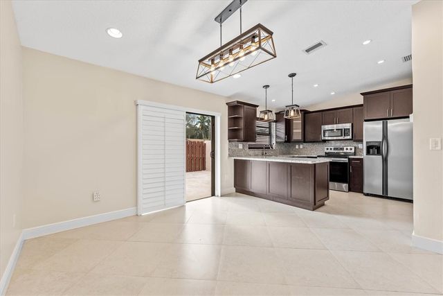 11288 SW 59th Court ., Cooper City, FL 33330