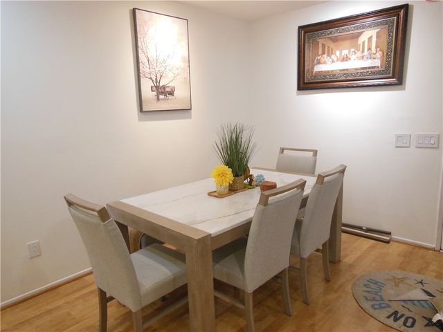 23515 Lyons Avenue 116, Valencia, CA 91355