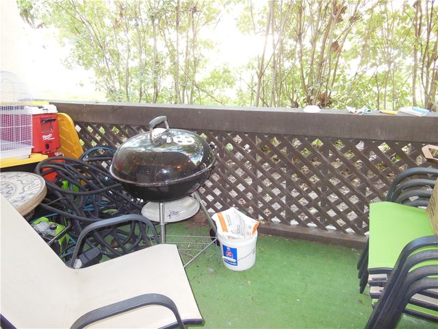 23515 Lyons Avenue 116, Valencia, CA 91355