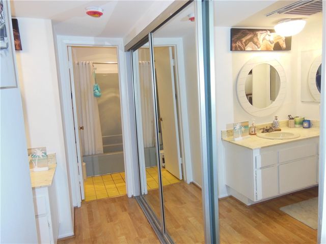 23515 Lyons Avenue 116, Valencia, CA 91355