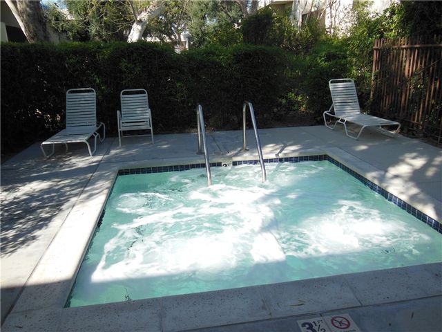 23515 Lyons Avenue 116, Valencia, CA 91355