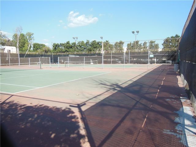 23515 Lyons Avenue 116, Valencia, CA 91355