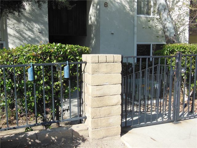 23515 Lyons Avenue 116, Valencia, CA 91355