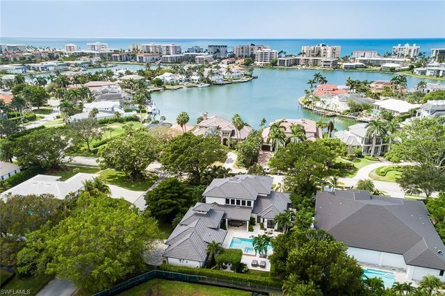 3170 Crayton RD, Naples, FL 34103