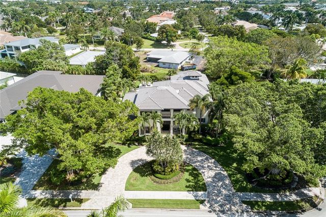 3170 Crayton RD, Naples, FL 34103