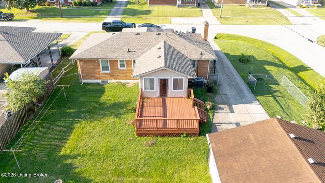 2300 Quinn Dr, Louisville, KY 40216