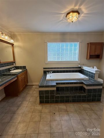 2755 US 74 Highway E, Wadesboro, NC 28170