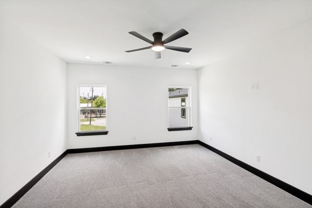 2420 Starks Avenue, Dallas, TX 75215