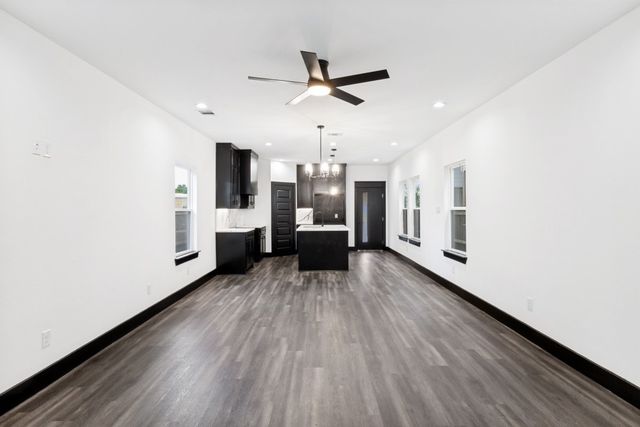2420 Starks Avenue, Dallas, TX 75215