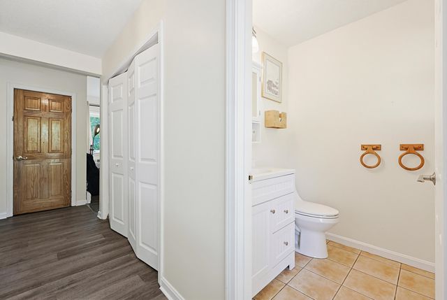 14 Terra Lane, Hudson, NH 03051