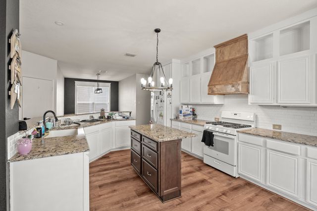 5909 Pinyon Drive, Mckinney, TX 75070