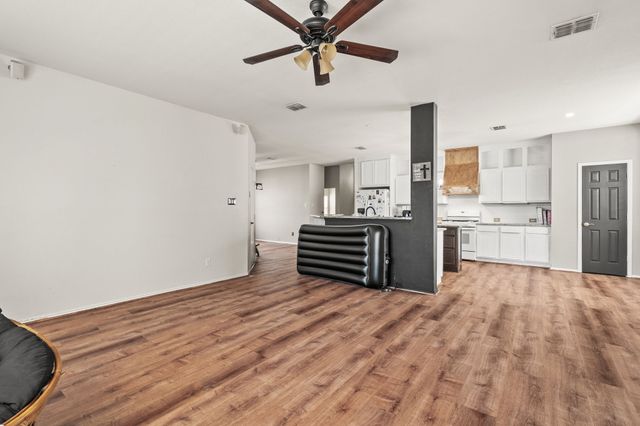 5909 Pinyon Drive, Mckinney, TX 75070