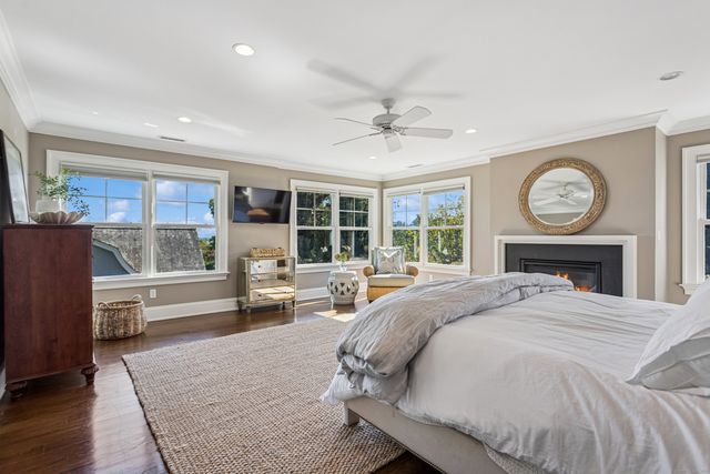 11 Edgewater Hillside, Westport, CT 06880