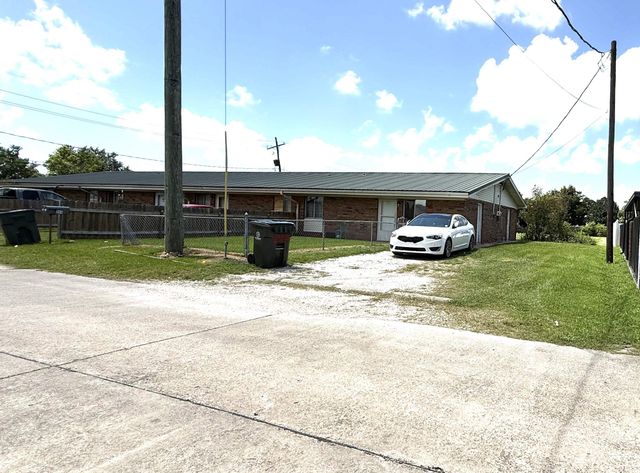 804 Allen Theriot Avenue, Houma, LA 70363