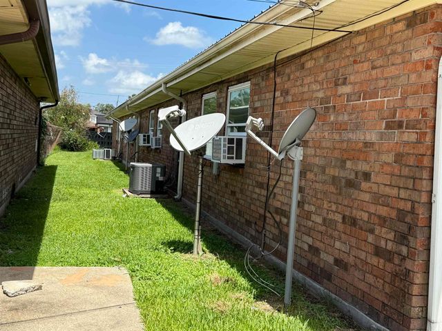 804 Allen Theriot Avenue, Houma, LA 70363