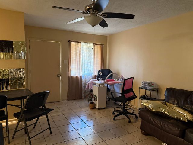 804 Allen Theriot Avenue, Houma, LA 70363