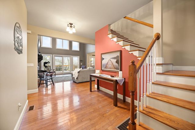 155 W Canterbury, Bronston, KY 42518