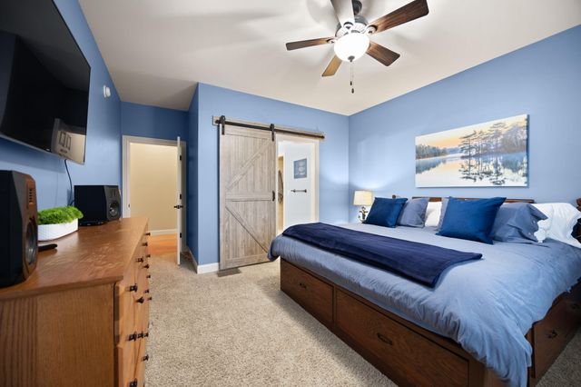 155 W Canterbury, Bronston, KY 42518