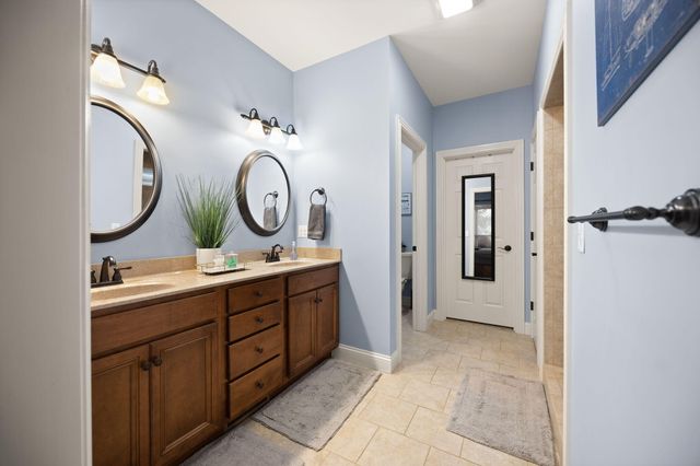 155 W Canterbury, Bronston, KY 42518