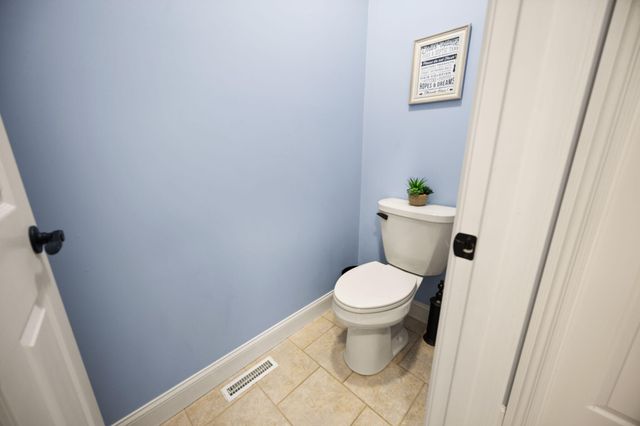 155 W Canterbury, Bronston, KY 42518