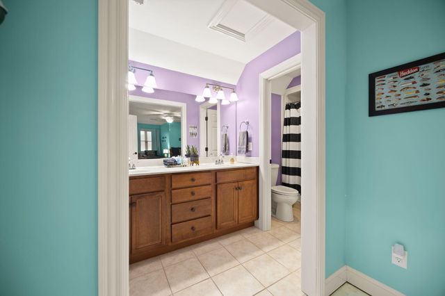 155 W Canterbury, Bronston, KY 42518