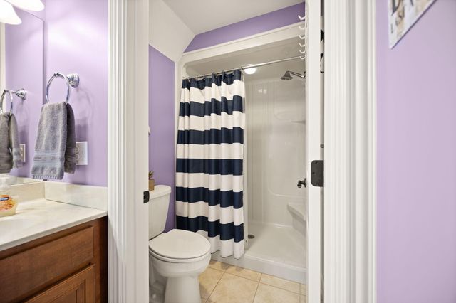 155 W Canterbury, Bronston, KY 42518