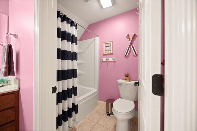 155 W Canterbury, Bronston, KY 42518