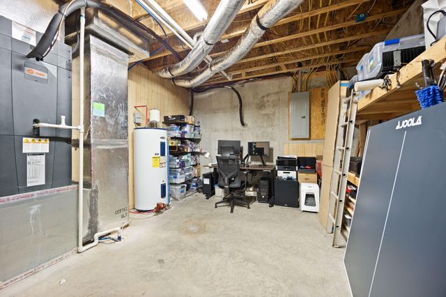 155 W Canterbury, Bronston, KY 42518