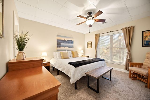 155 W Canterbury, Bronston, KY 42518