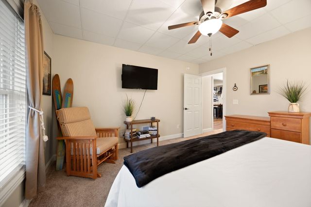 155 W Canterbury, Bronston, KY 42518