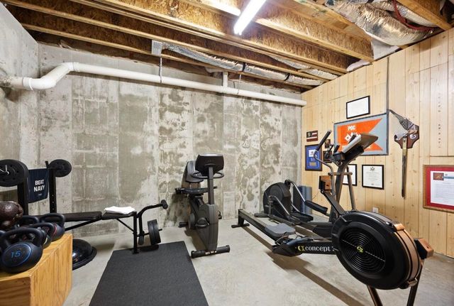 155 W Canterbury, Bronston, KY 42518