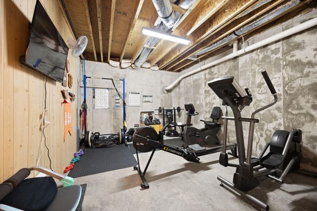 155 W Canterbury, Bronston, KY 42518