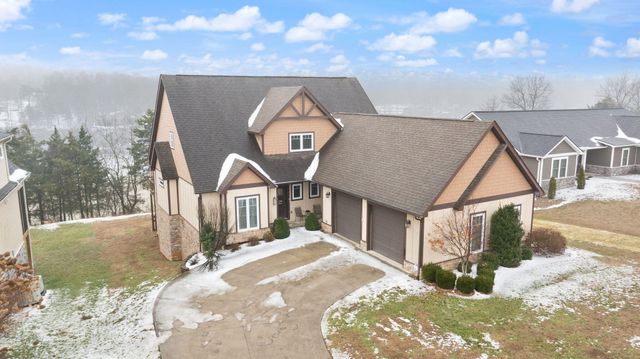 155 W Canterbury, Bronston, KY 42518