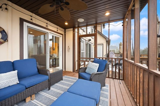 155 W Canterbury, Bronston, KY 42518