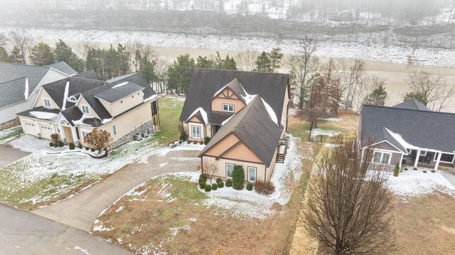 155 W Canterbury, Bronston, KY 42518